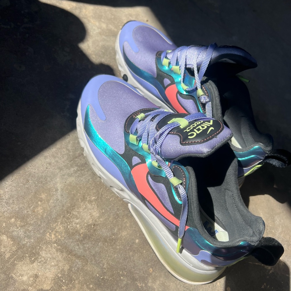 Nike shoes size 8 W